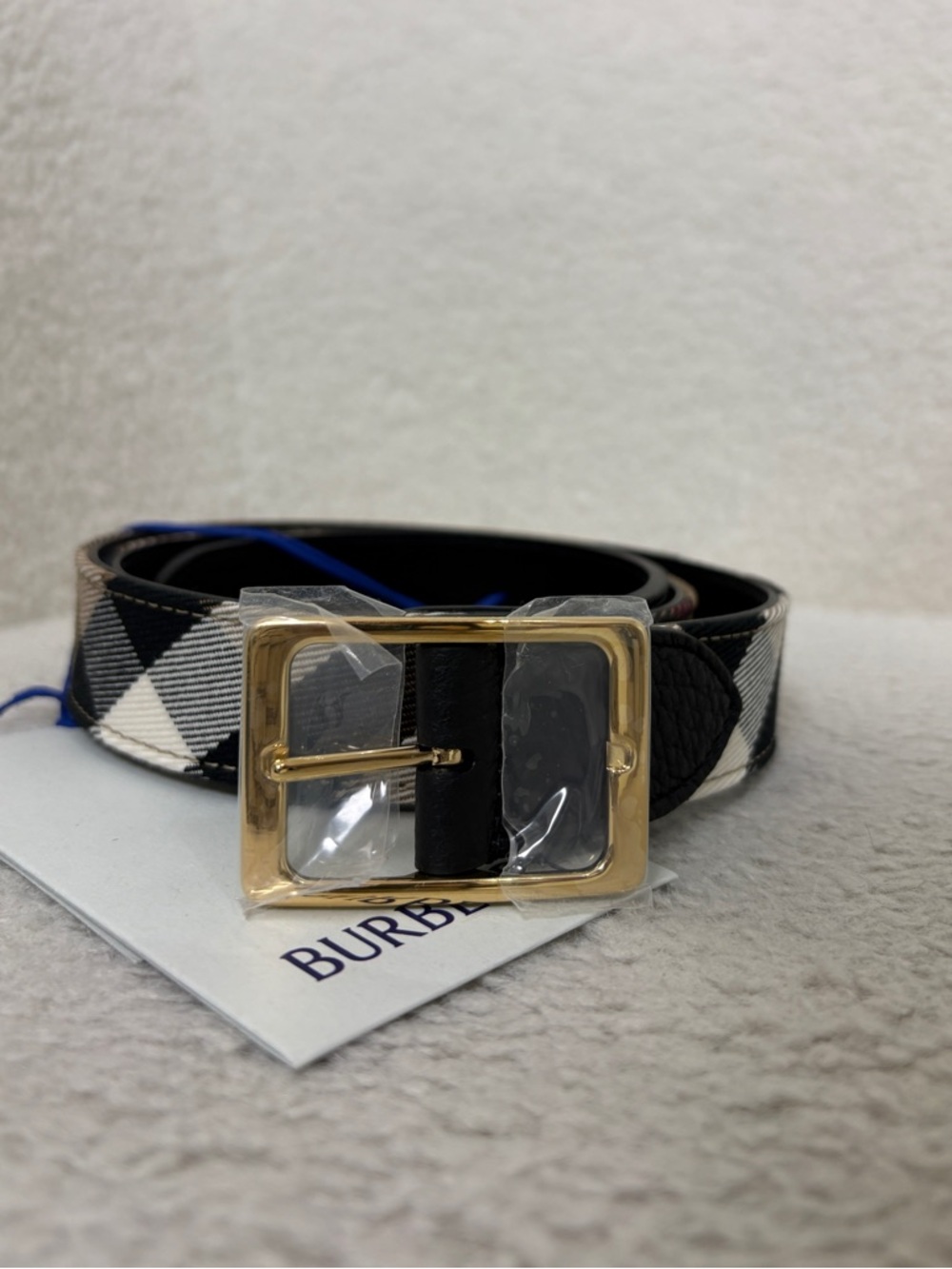 sold❌Burberry Classic Check Leather Belt in Beige/Black NEW 75cm - Picture 1 of 8